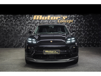 Porsche Macan 4