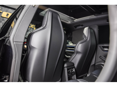 Porsche Macan 4