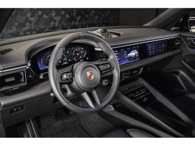 Porsche Macan 4