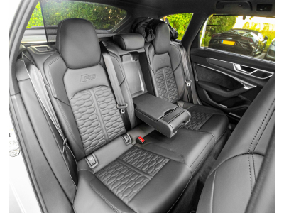 Audi RS6 Avant 4.0 TFSI quattro/Bang&Olufsen/ Keramik/PANO/HUD/Pack RS/22/360°