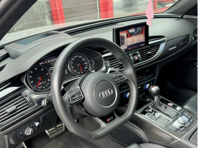Audi RS6 4.0 V8 605 PERFORMANCE KERAMIK AKRAPOVIC BOSE PANO CUIR NAVI