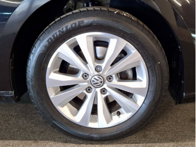 Volkswagen Golf VII 1.4 TSI 150 DSG  NEW MODEL DYNAUDIO LED NAVI 1 HAND