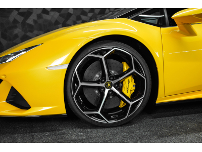 Lamborghini Huracán EVO Spyder LP 640-4 V10