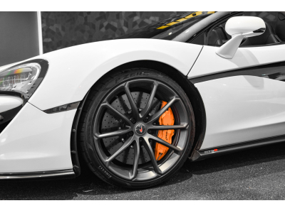 McLaren 570S Spider 3.8 V8