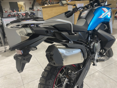 CF Moto 800 MT X