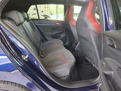 Volkswagen Golf GTI CLUBSPORT NURBURGRING DCC HARMAN KARDON HEAD UP PANO NAVI