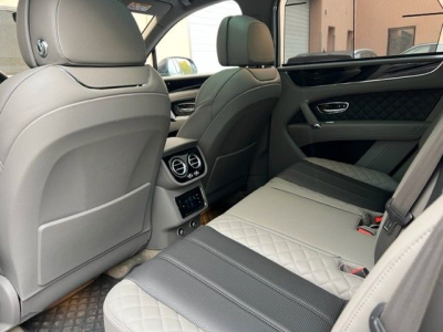 Bentley Bentayga 4.0 V8 Diesel 4WD Mulliner  VOLL