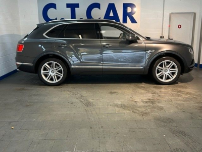 Bentley Bentayga 4.0 V8 Diesel 4WD Mulliner  VOLL