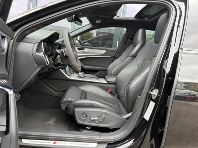 Audi RS6 RS6 Avant 4.0 V8 Quattro/22/ 360°/ BANG OLUFSEN/ PANO/KEYLESS/HUD/