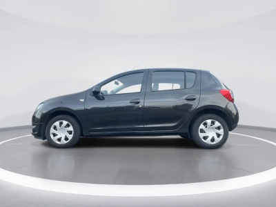 Dacia Sandero 1