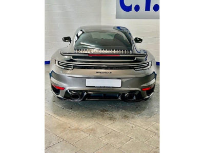 Porsche 992 911 Turbo S Coupé  LIFT|KAM|CERAMICIPano VOLL -1Hand