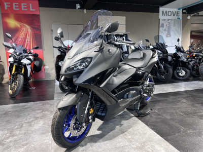Yamaha TMAX 560 