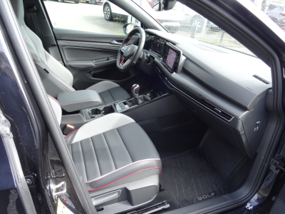 Volkswagen Golf GTI 8 VIII 2.0 TSI 6 VITESSES 245CV
