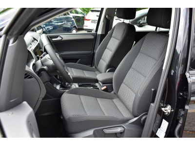 Volkswagen Touran 1.5 TSI DSG