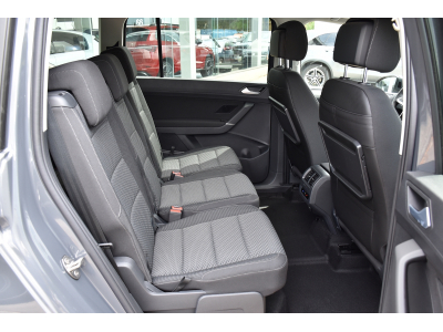 Volkswagen Touran 1.5 TSI DSG
