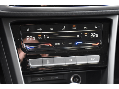 Volkswagen Touran 1.5 TSI DSG