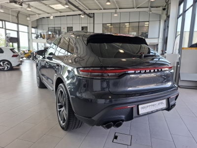 Porsche Macan 2.0 265 NEW MODEL PACK CHRONO PANO CUIR NAVI 1 HAND
