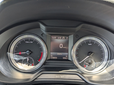 Skoda Octavia 1.6 TDI DSG CARPLAY GPS BLUETOOTH