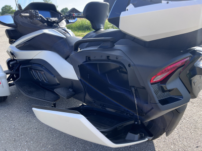 Can-Am Spyder RT SEA TO SKY MY25