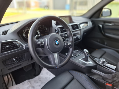 BMW 120 i FACELIFT M SPORT PAKET AUTO CUIR NAVI 1 HAND