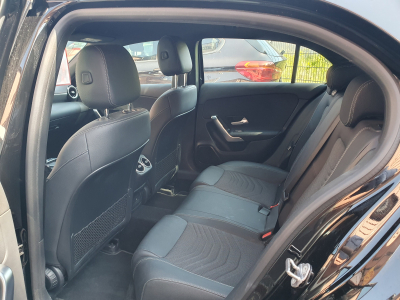 Mercedes-Benz A 180 HYBRIDE/ESSENCE DCT