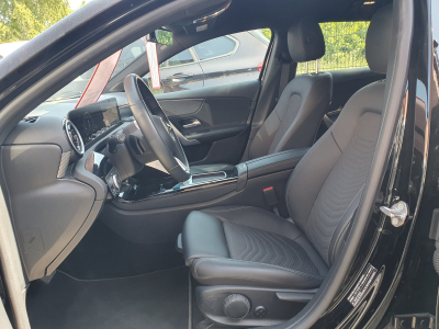 Mercedes-Benz A 180 HYBRIDE/ESSENCE DCT