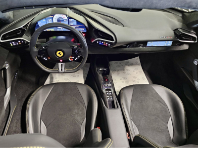 Ferrari 296 GTS LIFT HEAD UP 1 HAND
