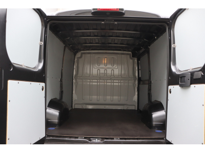 Peugeot Boxer 2.2 BlueHDI 120 L1H1