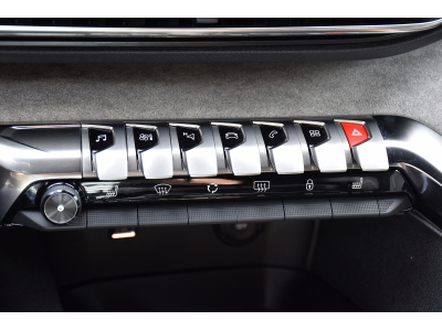 Peugeot 5008 1.2 PureTech GT EAT8
