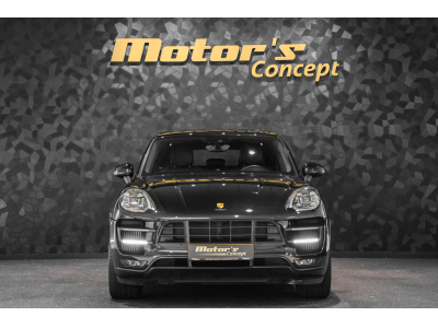 Porsche Macan Turbo Pack Performance