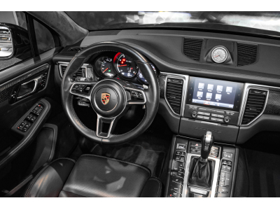 Porsche Macan Turbo Pack Performance