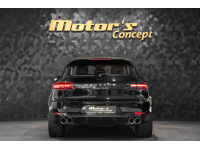 Porsche Macan Turbo Pack Performance