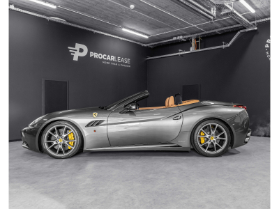 Ferrari California 4.3 V8_4 STZ/NAVI/20'/LIFT/ GRIGIO SILVERSTONE
