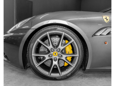 Ferrari California 4.3 V8_4 STZ/NAVI/20'/LIFT/ GRIGIO SILVERSTONE