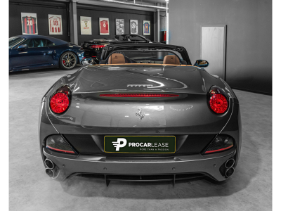 Ferrari California 4.3 V8_4 STZ/NAVI/20'/LIFT/ GRIGIO SILVERSTONE