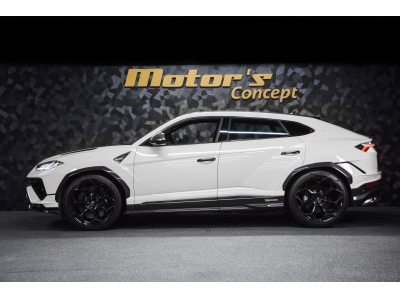 Lamborghini Urus PERFORMANTE V8