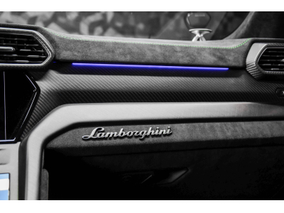 Lamborghini Urus PERFORMANTE V8