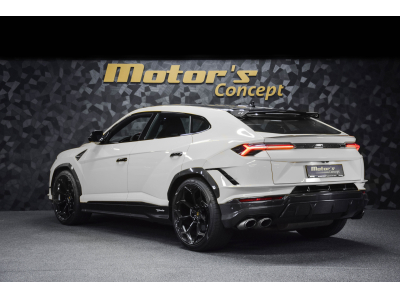 Lamborghini Urus PERFORMANTE V8