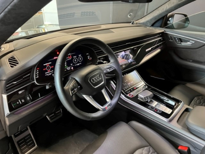 Audi RSQ8 4.0 TFSi Quattro Tiptronic/PANO/23/RS DYN+/360°/VOLL