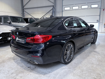 BMW 520 520 Lim xDrive M Sport/360°/Leder/Panorama/HUD/19/LED/VOLL