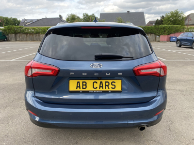 Ford Focus 1,5d EcoBlue 120cv Titanium Pack Head Up & B&O AHK