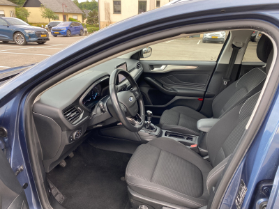 Ford Focus 1,5d EcoBlue 120cv Titanium Pack Head Up & B&O AHK