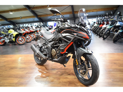 Voge 300ds 