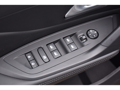Peugeot 308 1.5 BlueHDI Allure EAT8