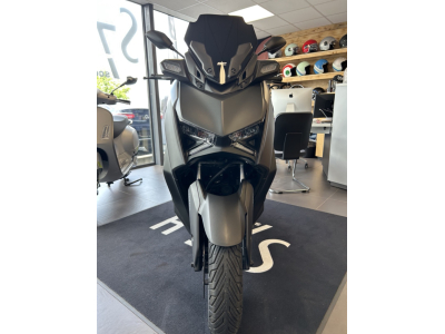 Yamaha X-Max 300