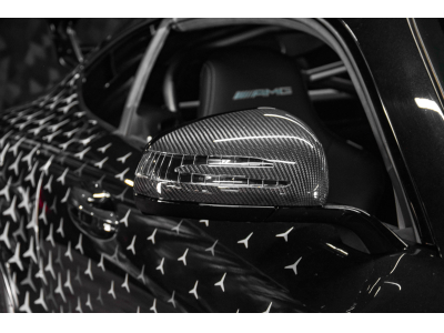 Mercedes-Benz AMG GT BLACK SERIES 