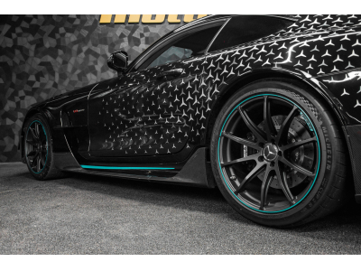 Mercedes-Benz AMG GT BLACK SERIES 