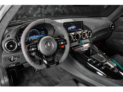 Mercedes-Benz AMG GT BLACK SERIES 
