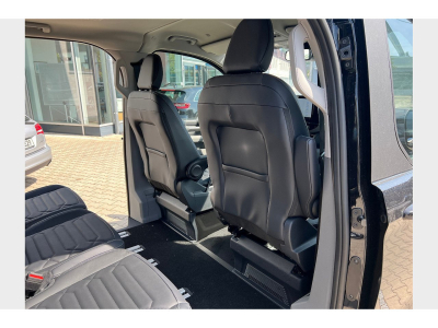 Ford Tourneo Custom 2.0 TDCI ECOBLUE 150 L2 Titanium