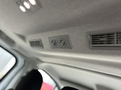 Renault Grand Trafic 2.0 dCi 150  EDC L2H1 Kombi.